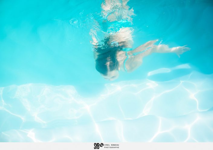 Photo de famille en vendée photos d'une famille dans la piscine en Vendée